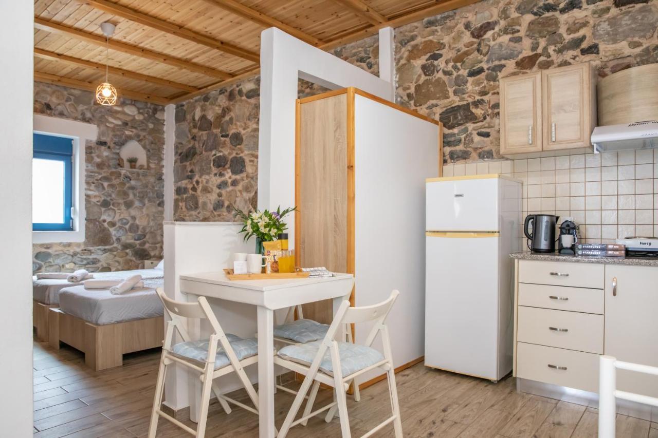 Melina Seafront Stone House Apartment Kardamena  Bagian luar foto